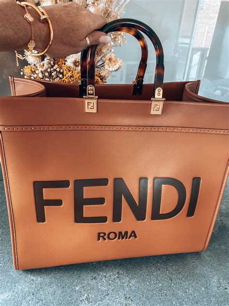 bolsos fendi mujer|bolsa fendi original.